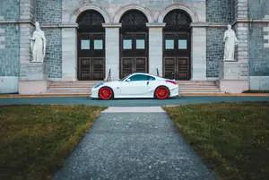 Aesthetic 4K Car And Estate