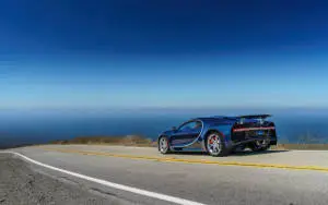 Black Bugatti Chiron 4k