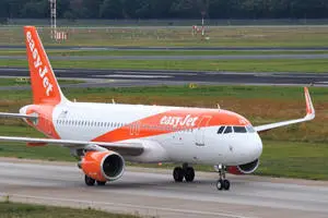 EasyJet Airport Runway