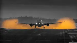 Touchdown Airplane 4K